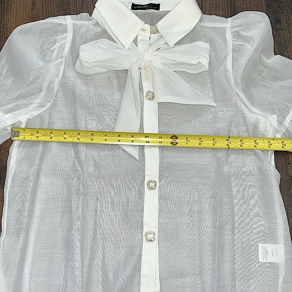NWOT On Twelfth Button Down Top - Picture 9 of 10